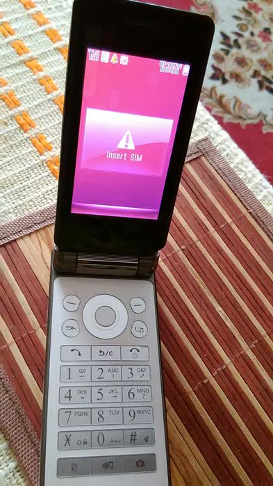 2Telefon Sharp białe kruki  !!!