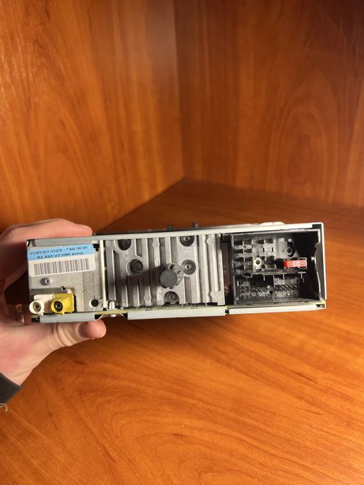 Штатний магнітофон на Renault Megane 3