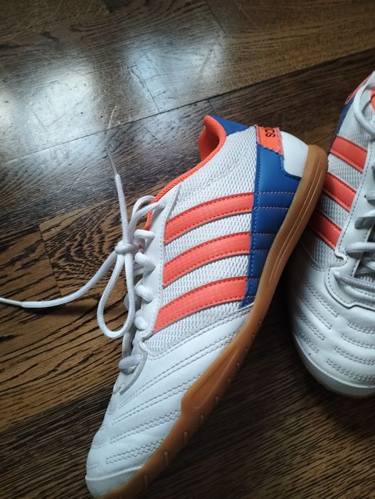 Buty adidas rozm. 41,5 sala