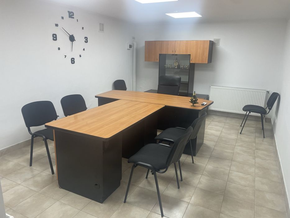 Здається в оренду комерційне приміщення у м. Коломия площа 68 кв. м