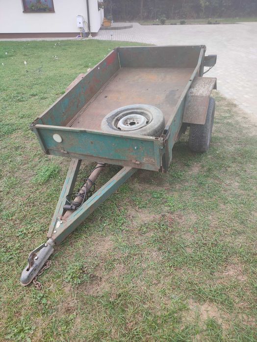 Przyczepka do traktorka kłada