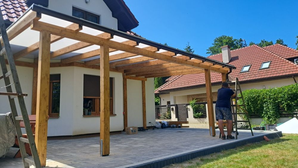 Zadaszenia tarasów wiaty pergole zabudowa tarasu taras drewniany