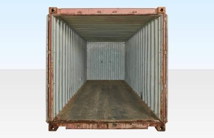 Comércio e Transporte de Contentores Marítimos "USADOS".