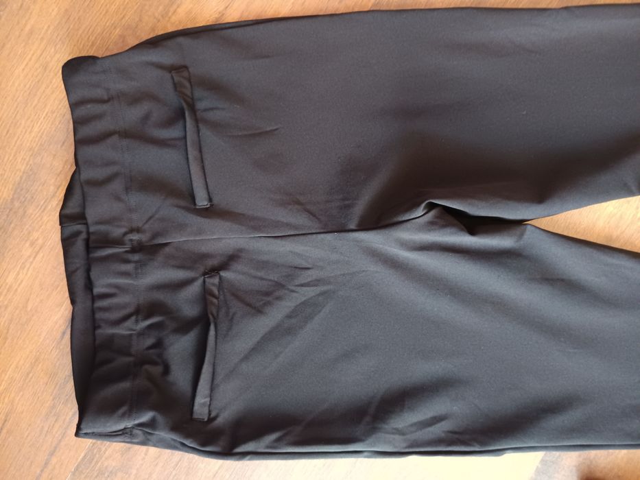 Elastyczne spodnie/leginsy ciążowe M