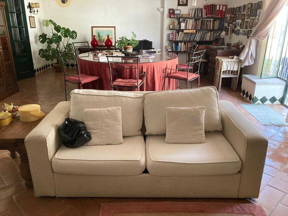 Sofá Cama Bege 2 Lugares