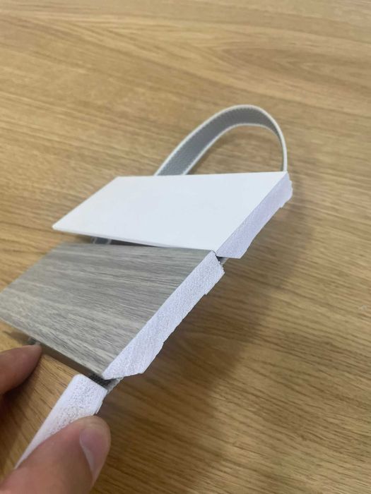 Rodapé branco / madeiras Pvc Expandido