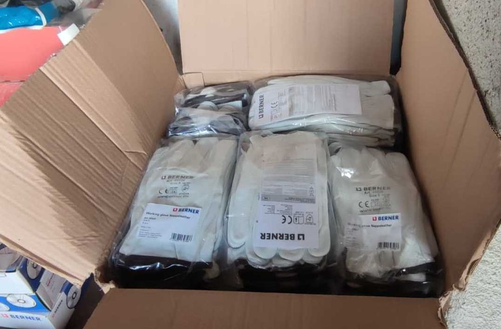 Lote Discos de rebarbadora, Areia absorvente, Luvas e óculos