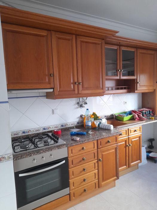 Móveis de Cozinha, cuba com torneira e exaustor