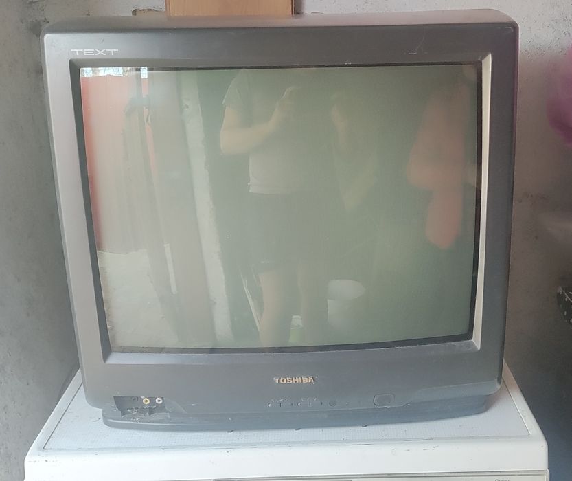 Телевизор Toshiba цветной