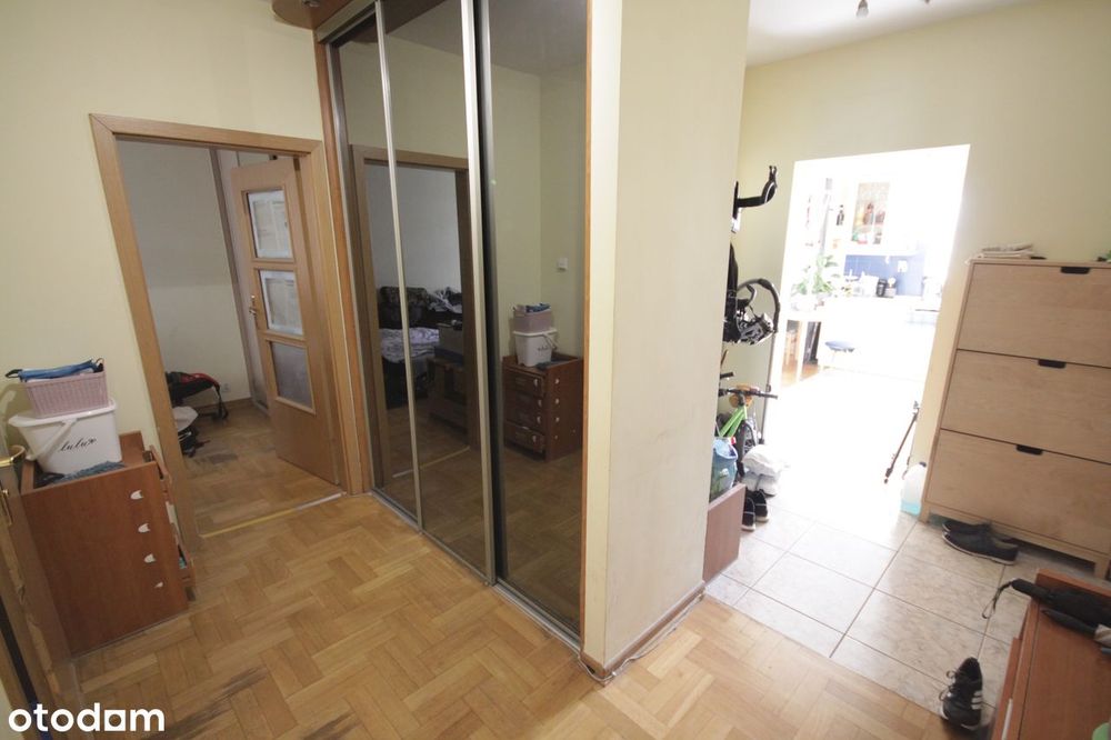 Trzy pokoje 70m2, Bródno ul. Nadwiślańska, garaż