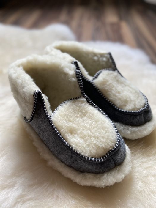 Тапочки із овчини, зимові чуні, зимние теплые чуни на овчине