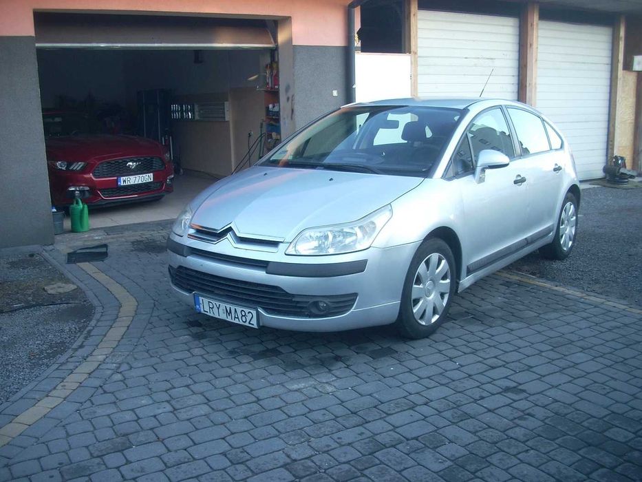 Citroen C4, 1.4 benzyna, klima, 5- drzwi