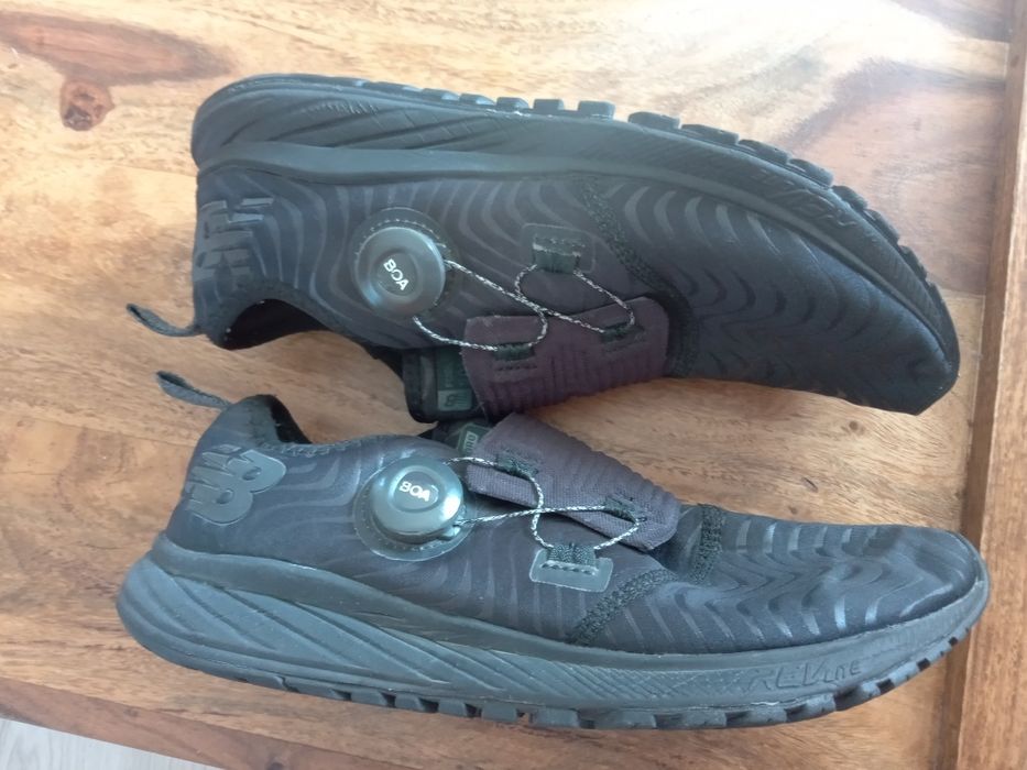 New Balance Fuel Core Sonic buty rozmiar 43