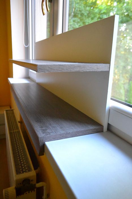 regal do zawieszenia na ścianę,nowy