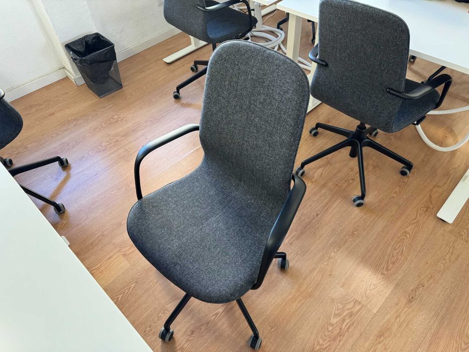 Cadeira de Trabalho IKEA LÅNGFJÄLL – Excelente Estado