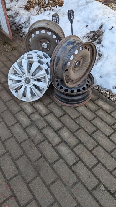 Felgi 15" do audi 80b4 ET37 kołpaki gratis
