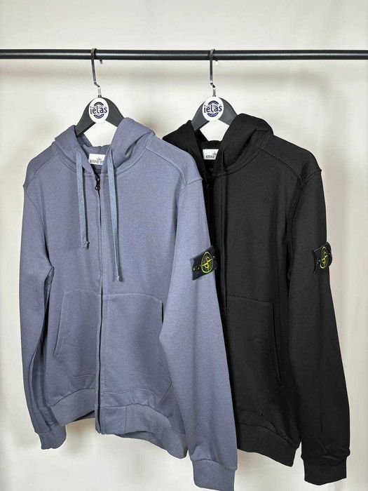 Zip Hoodie with patch