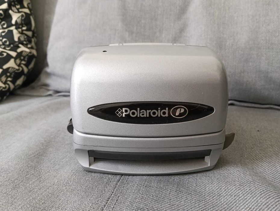 Câmera Polaroid P600 usada