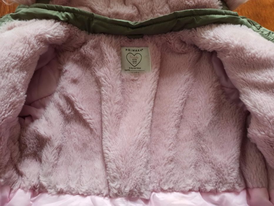 Casaco de menina 5/6 anos muito quentinho