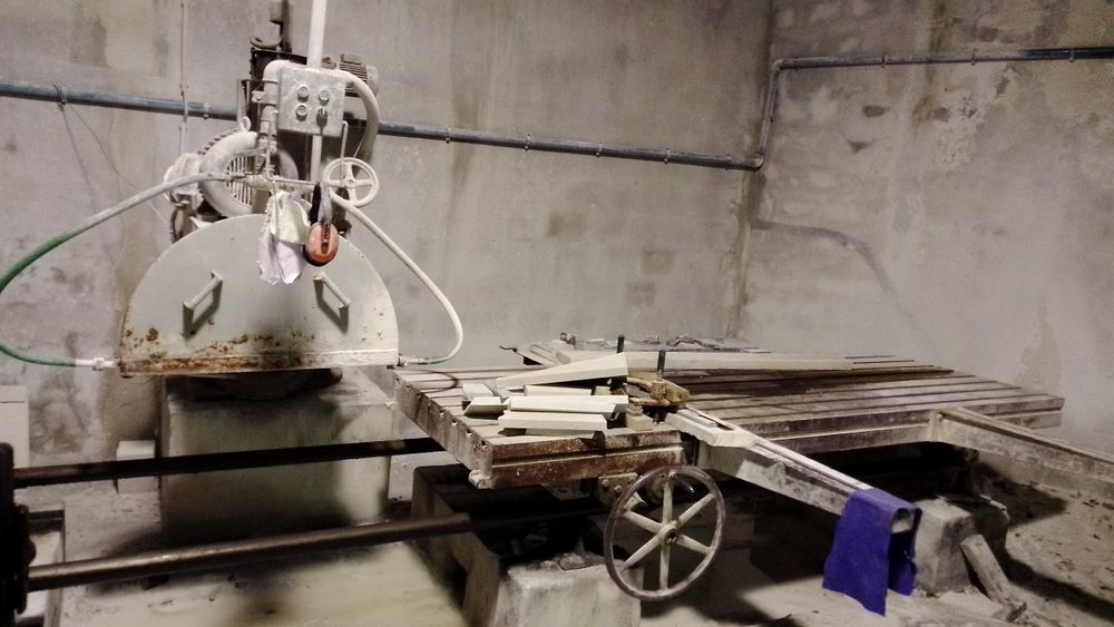 Máquina de cortar pedra