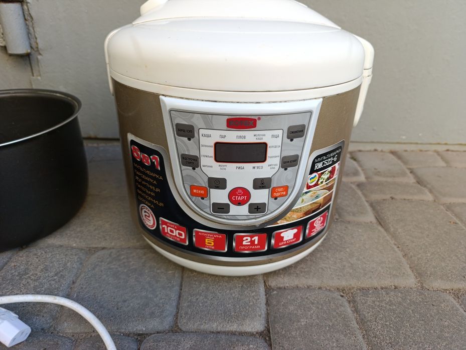 Мультиварка ROTEX RMC 522-G