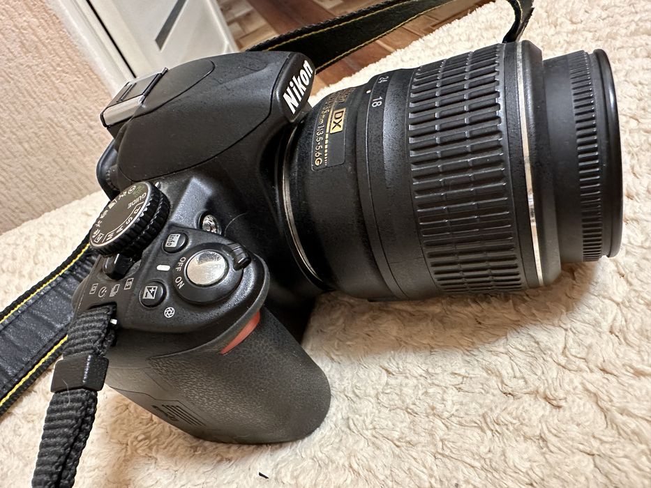 Фотоапарат Nikon D3100