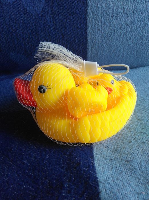 Набор резиновых уточек для купания в ванной для малыша