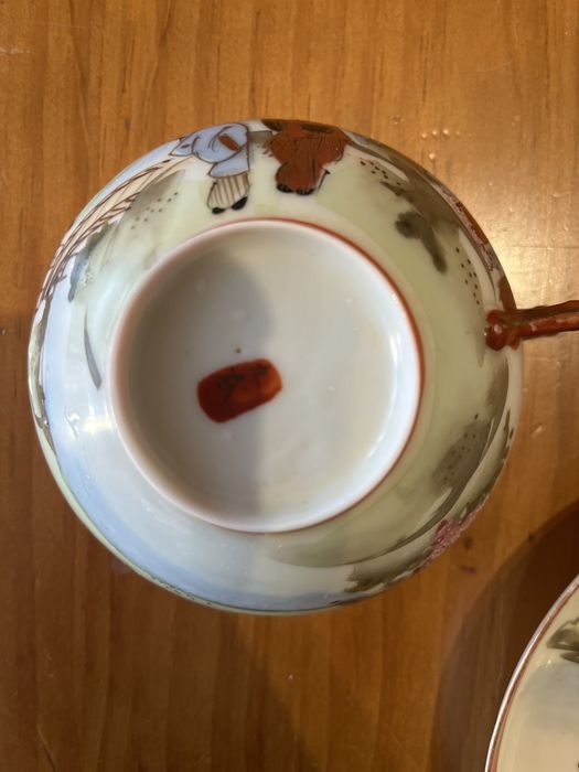 Chávena e prato de chá japones
