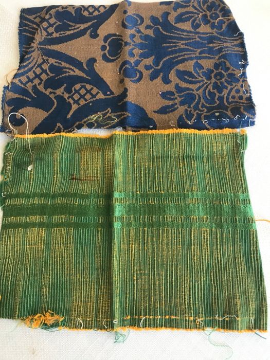 Rendas e tecidos muito antigos