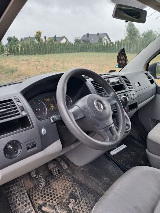 Volkswagen Transporter T5 2.0 TDI CAA | 2013