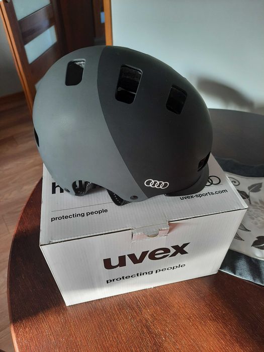 Kask rowerowy UVEX
