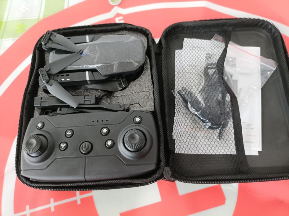Drone E 88  pro NOVO
