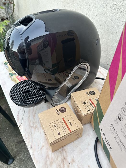 Maquina de café Dolce Gusto Neo