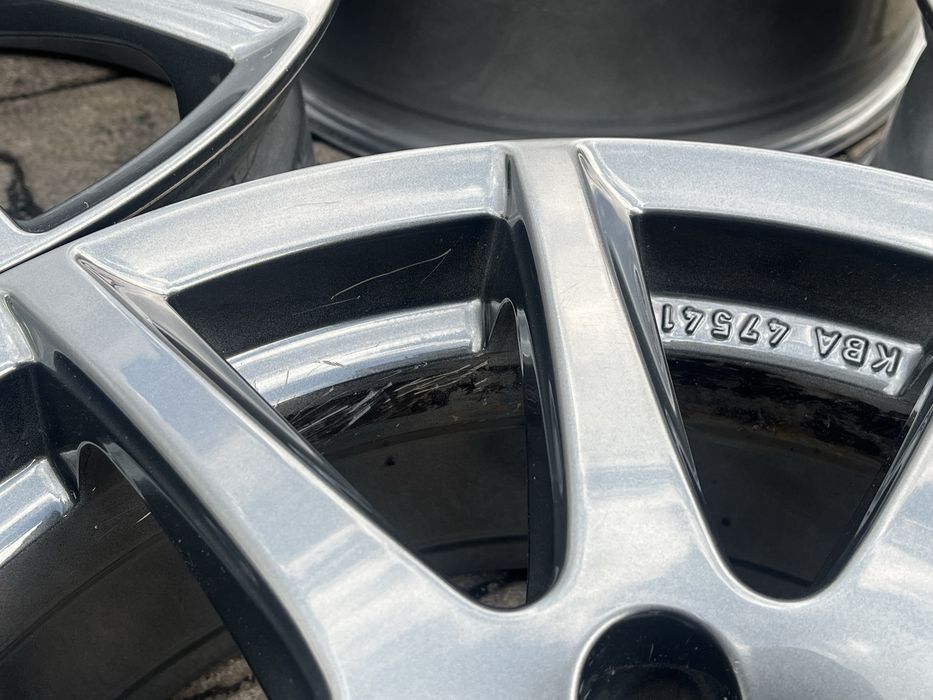Felgi 17 Aluminiowe Rial 5x112 Audi Seat Skoda Vw Grafitowe