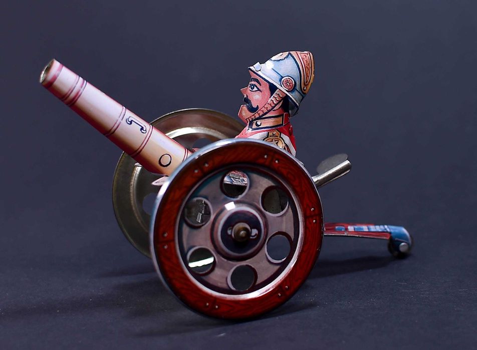 Canon Tin TOy German Classic 1920
