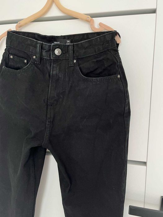 Czarne jeansy Sinsay MOM FIT 34