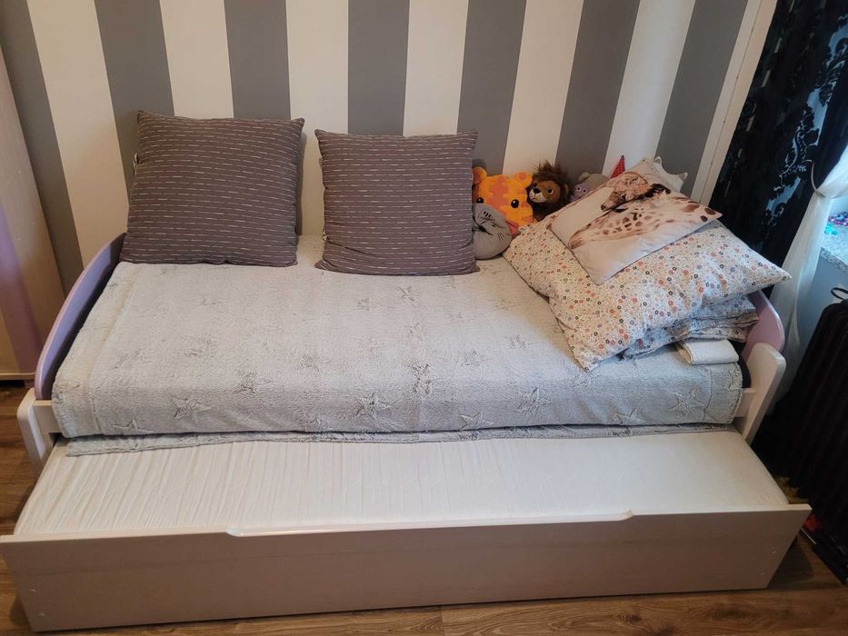 Meble komplet mebli z łóżkiem