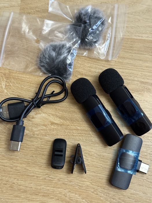 Мікрофон безпроводний петлічка