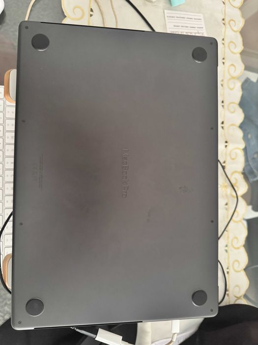 Macbook M4 PRO ecrã 16 24gb RAM