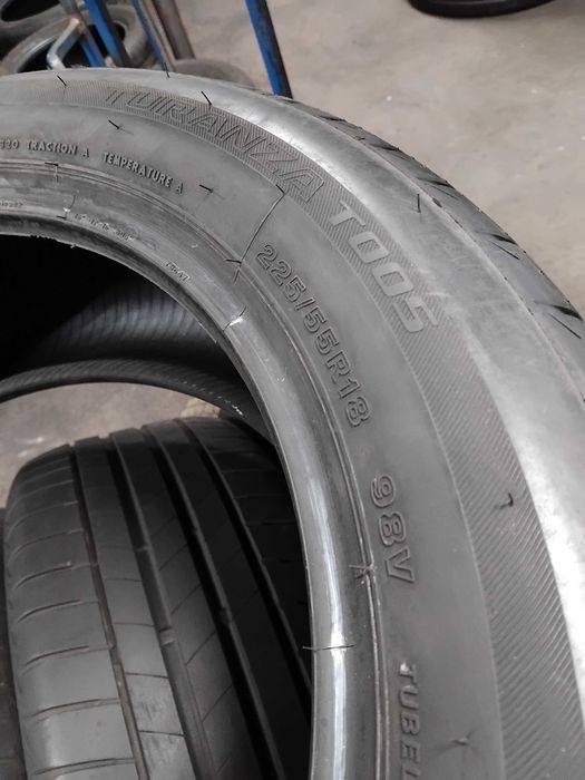 Шини бу 225/55 R18 Bridgestone Turanza T005 Комплект Літо: 60