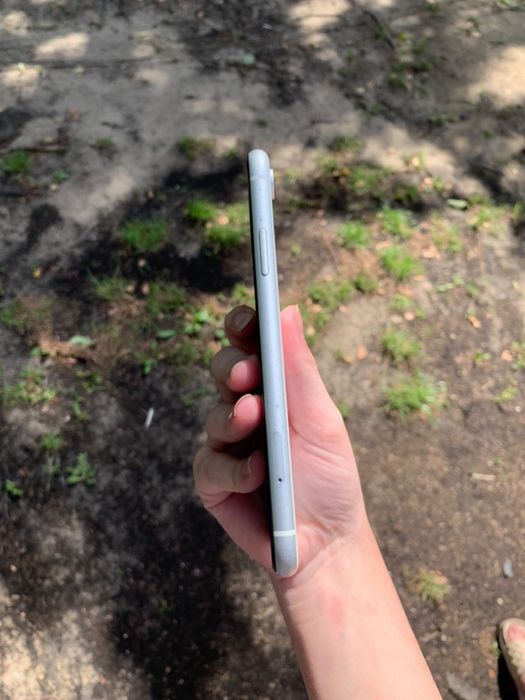 Iphone xr 64 gb bialy