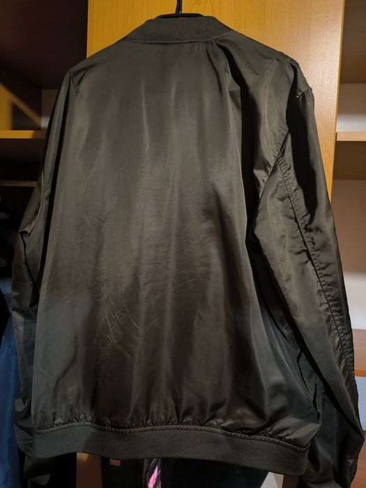 Kurtka Bomberka  khaki roz M