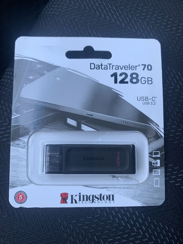 Флешка Kingston 128 GB: 550 грн. - Зовнішні накопичувачі Біла Церква на Olx