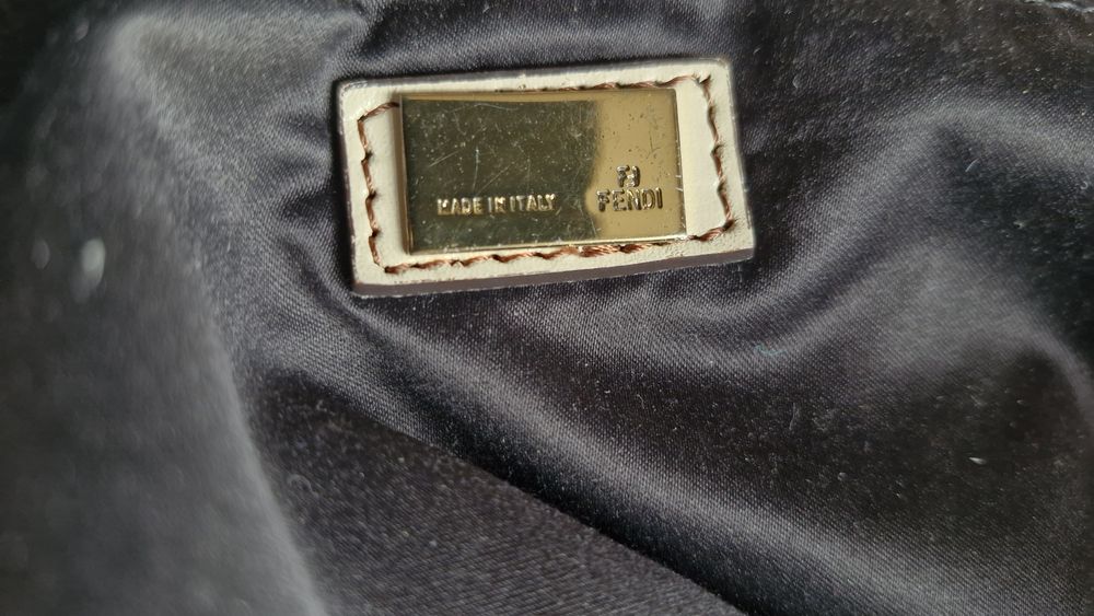 Fendi torebka skórzana  damska