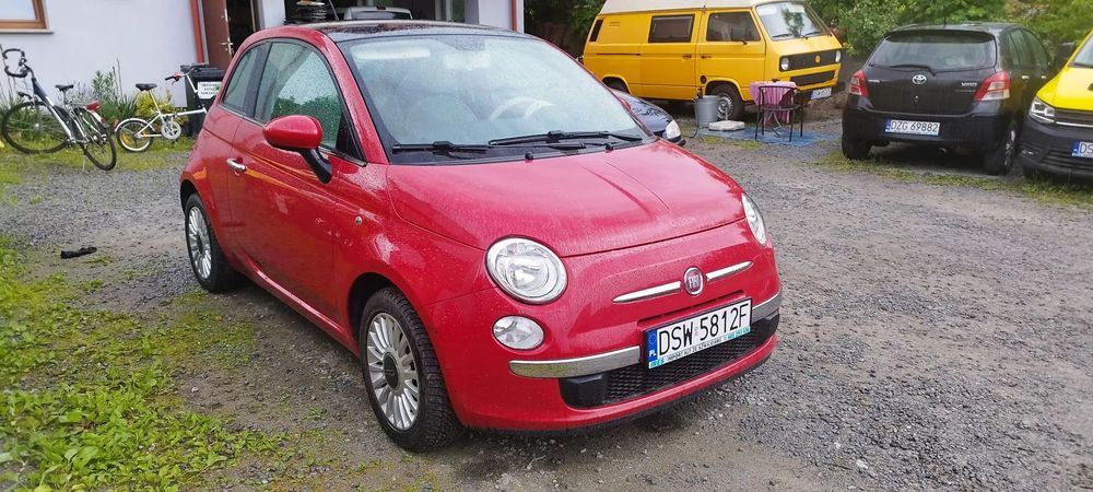 Fiat 500 1,2 alu,klima,panoramadach ze Szwajcarii