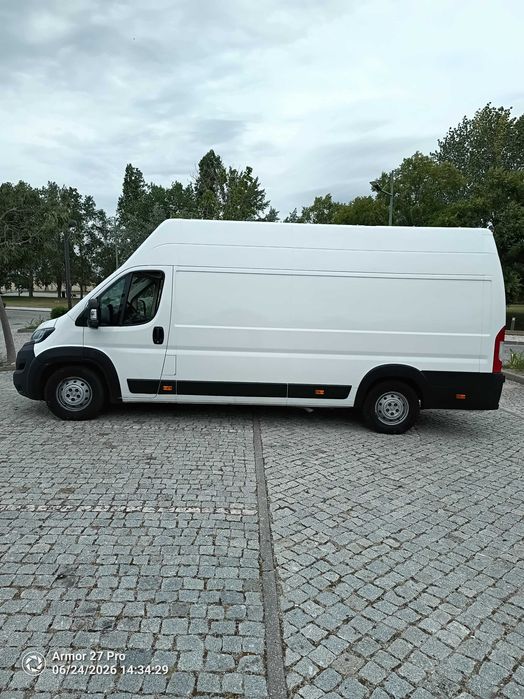 Peugeot Boxer de 2018 com 509000 km.