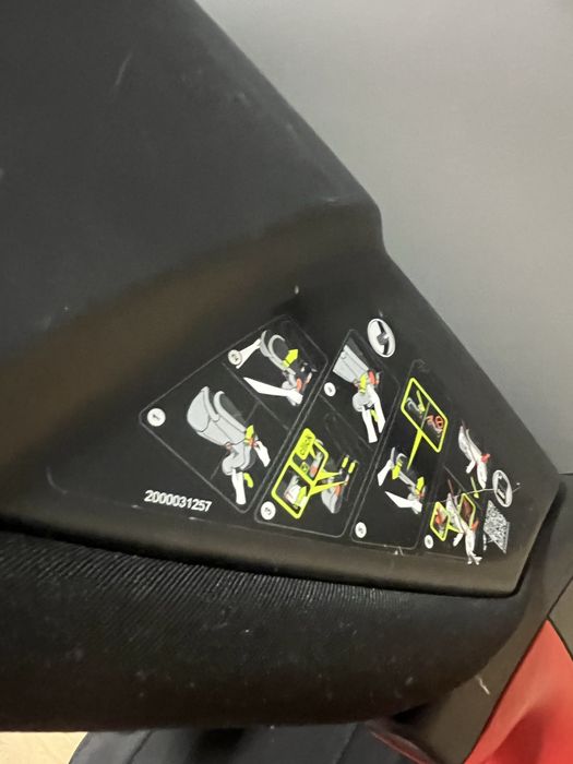 Автокрісло Britax-Romer KidFix2