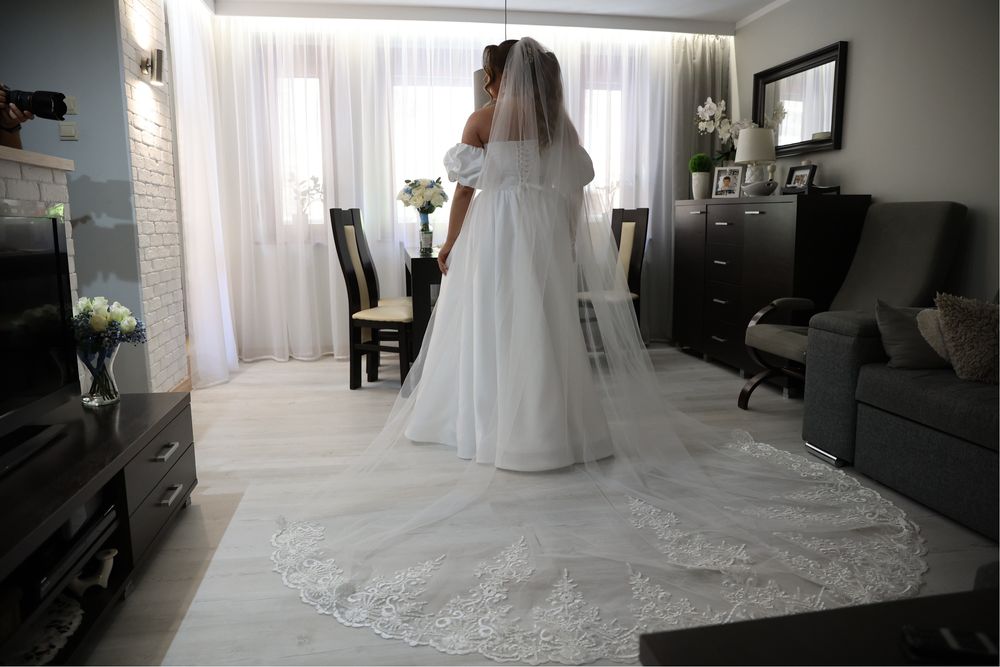 Suknia Ślubna Gorsetowa