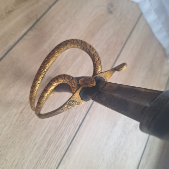 Szabla wz. 17 sygnowana