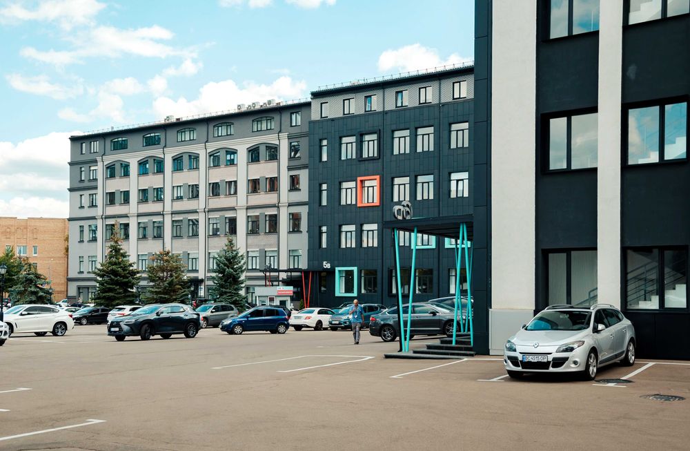 Оренда офісу 363 м² у БЦ  «Ділове містечко», вул. Пимоненка, 13